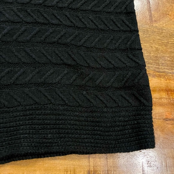 Soho New York & Company Jeans women’s black sweater. Size XL. - Picture 4 of 8